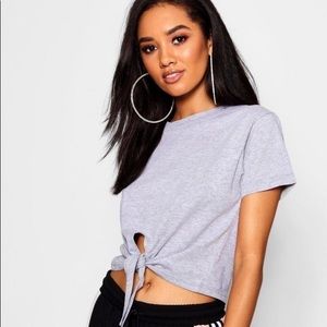 Boohoo crop top gray t-shirt